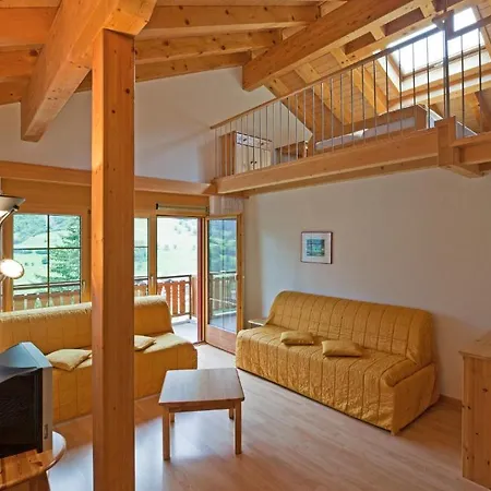Les Naturelles Leukerbad Room photo